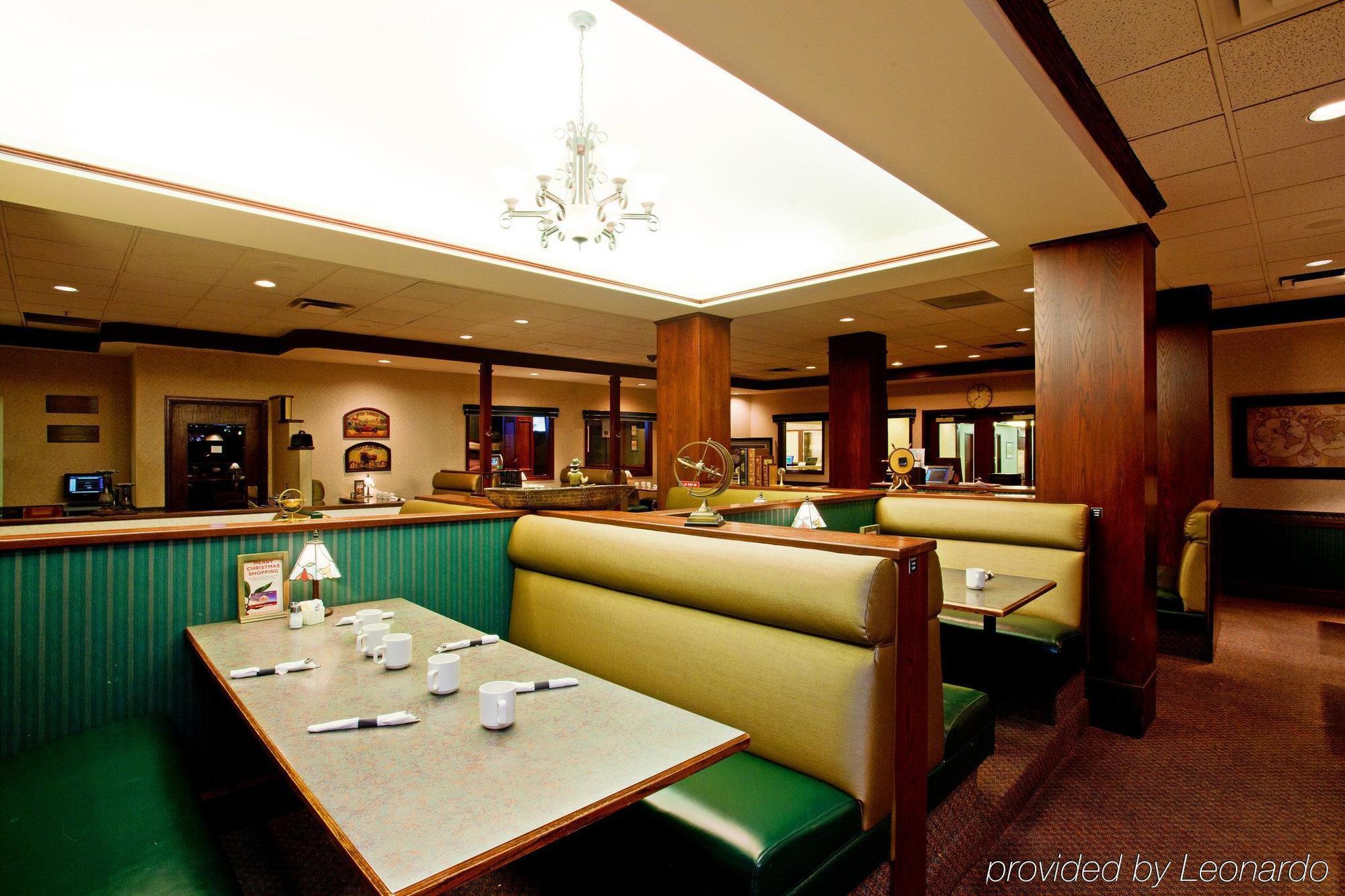 Holiday Inn Conference Centre Edmonton South By Ihg Restaurante foto
